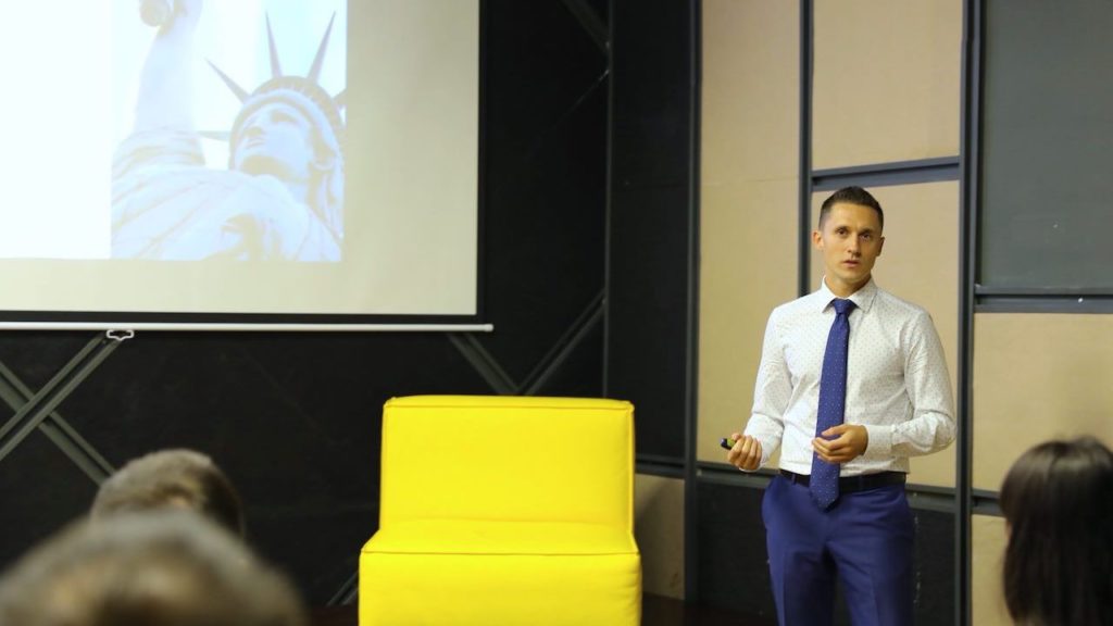 Photo of Dmytro Biryuk presenting at the Techstars Startup Week Kyiv 2017